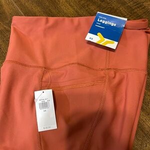 Women’s Athletic Old Navy Leggings